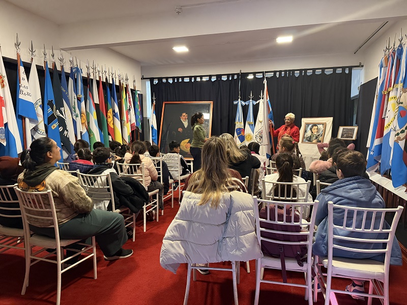 SALON DE LAS BANDERAS